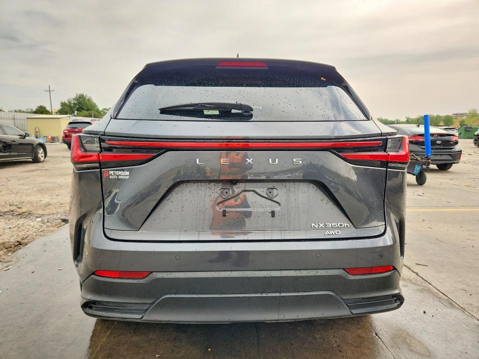 Продаж на аукціоні авто 2022 Lexus Nx, vin: 2T2GKCEZXNC004597, номер лоту: 63366116