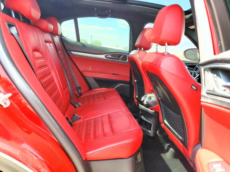 Продажа на аукционе авто 2019 Alfa Romeo Stelvio, vin: ZASPAKBN9K7C30539, номер лота: 65993196