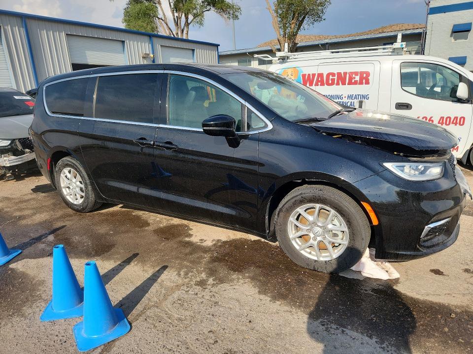 Aukcja sprzedaży 2025 Chrysler Pacifica, vin: 2C4RC1BG8SR585854, numer aukcji: 64600126
