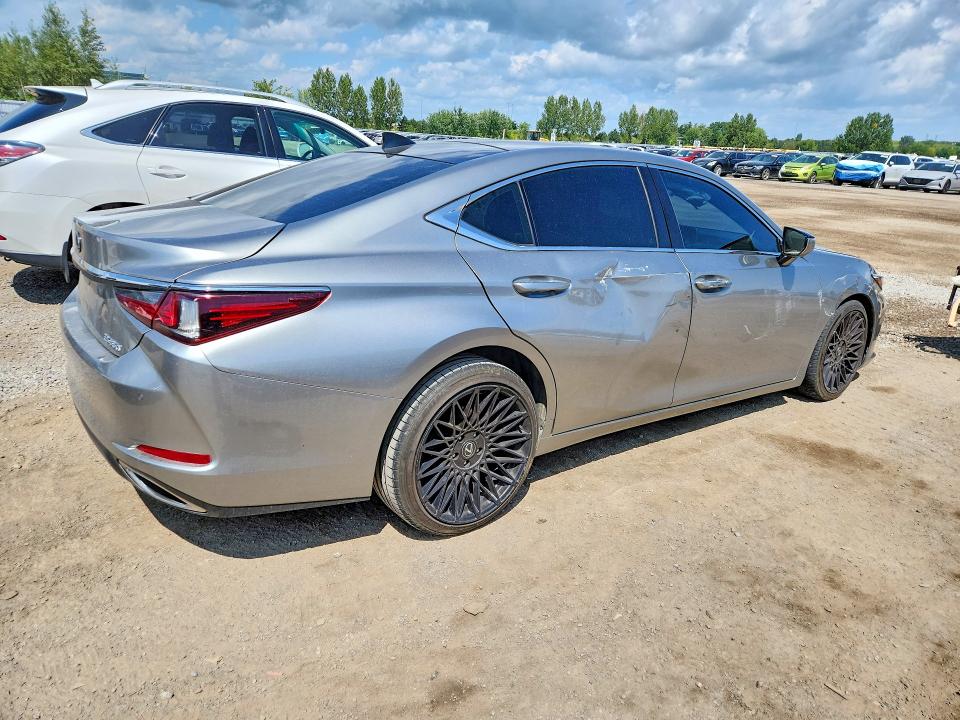65599616 :رقم المزاد ، 58ABZ1B19MU083022 vin ، 2021 Lexus Es مزاد بيع