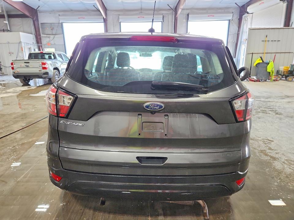 66386316 :رقم المزاد ، 1FMCU0F79JUC67780 vin ، 2018 Ford Escape مزاد بيع