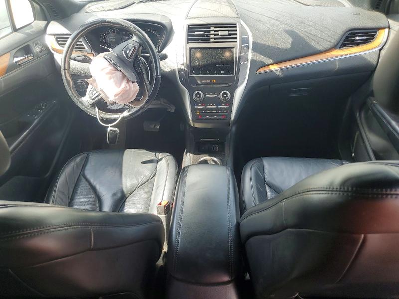 Продажа на аукционе авто 2017 Lincoln Mkc, vin: 5LMCJ2C95HUL16006, номер лота: 64018536