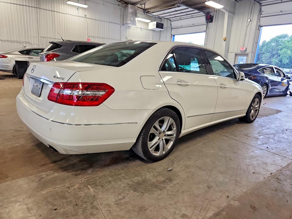 Aukcja sprzedaży 2010 Mercedes-benz E, vin: WDDHF8HB9AA163186, numer aukcji: 65002456