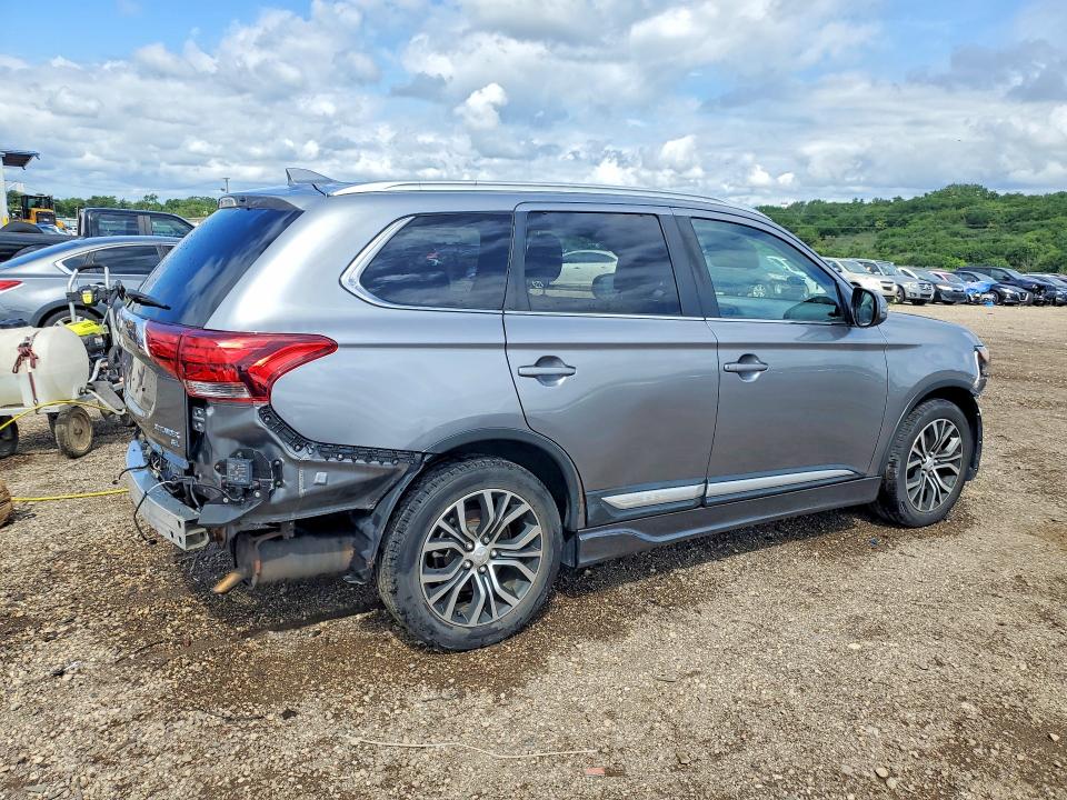 2018 Mitsubishi Outlander მანქანა იყიდება აუქციონზე, vin: JA4AD3A38JZ004565, აუქციონის ნომერი: 64920536