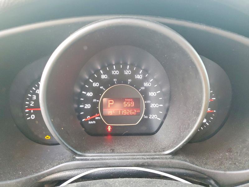 65635586 :رقم المزاد ، KNDJN2A25J7526439 vin ، 2018 Kia Soul مزاد بيع