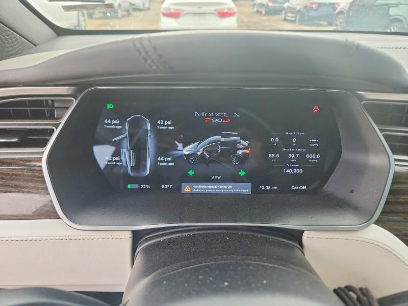 63558986 :رقم المزاد ، 5YJXCBE41GF005720 vin ، 2016 Tesla Model X مزاد بيع
