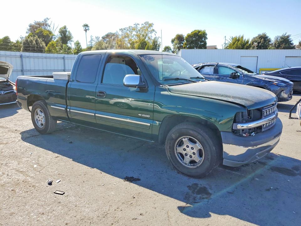 66008316 :رقم المزاد ، 2GCEC19T921204013 vin ، 2002 Chevrolet Silverado مزاد بيع