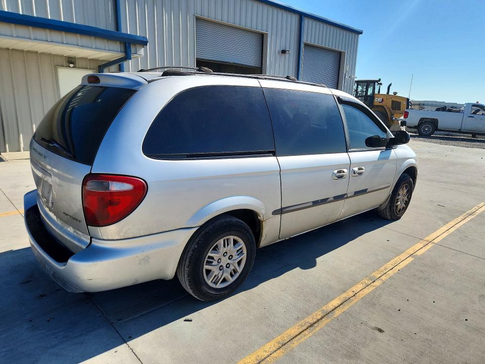 63534626 :رقم المزاد ، 2B4GP44342R796053 vin ، 2002 Dodge Grand Caravan مزاد بيع