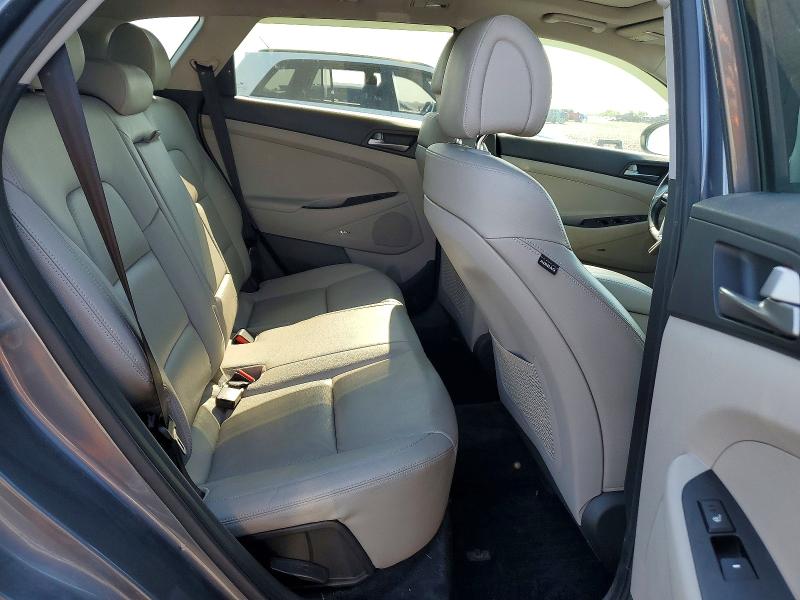Продажа на аукционе авто 2017 Hyundai Tucson, vin: KM8J3CA41HU577005, номер лота: 63531656