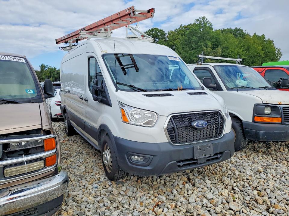 61020886 :رقم المزاد ، 1FTBR2C85NKA44874 vin ، 2022 Ford Transit مزاد بيع
