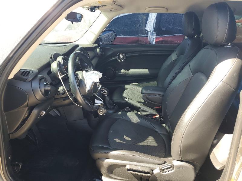 55185306 :رقم المزاد ، WMWXP5C59J2G62616 vin ، 2018 Mini Cooper مزاد بيع