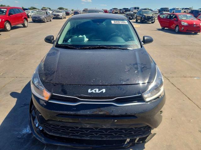 2023 Kia Rio მანქანა იყიდება აუქციონზე, vin: 3KPA24AD6PE585885, აუქციონის ნომერი: 64591426