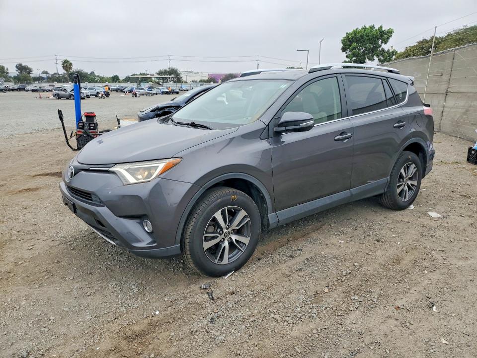 Aukcja sprzedaży 2016 Toyota Rav4, vin: JTMWFREV5GJ092924, numer aukcji: 64692326