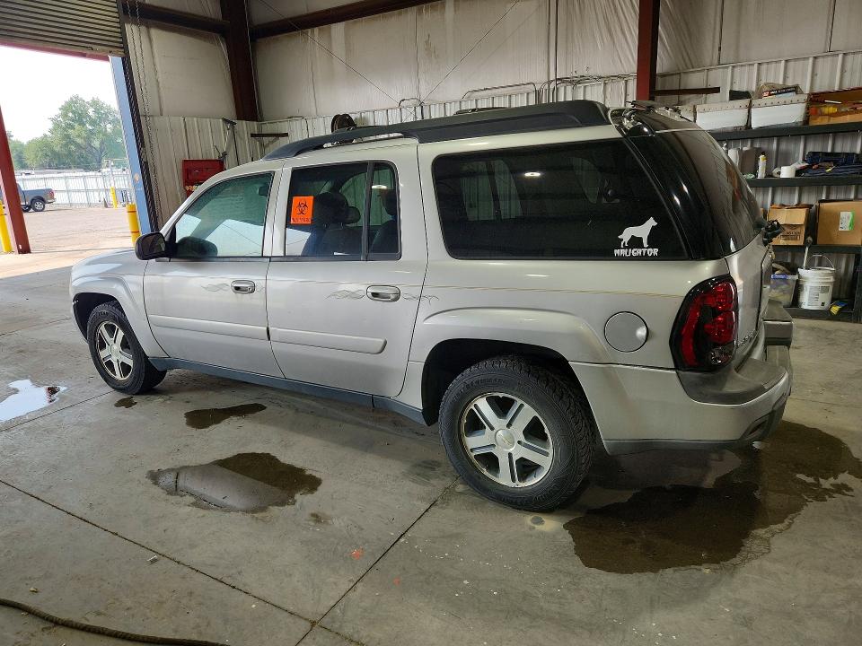 64443836 :رقم المزاد ، 1GNET16M056202359 vin ، 2005 Chevrolet Trailblazer مزاد بيع