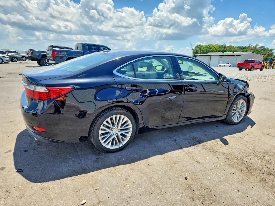 2013 Lexus Es მანქანა იყიდება აუქციონზე, vin: JTHBK1GG5D2010821, აუქციონის ნომერი: 65020886