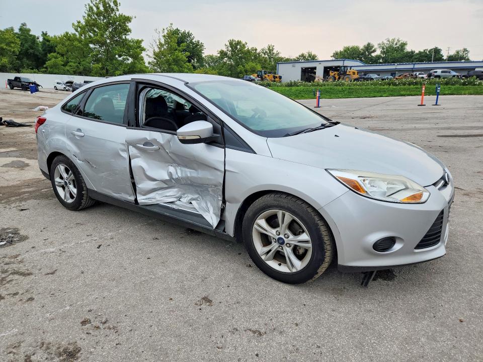 63440666 :رقم المزاد ، 1FADP3F27EL440803 vin ، 2014 Ford Focus مزاد بيع