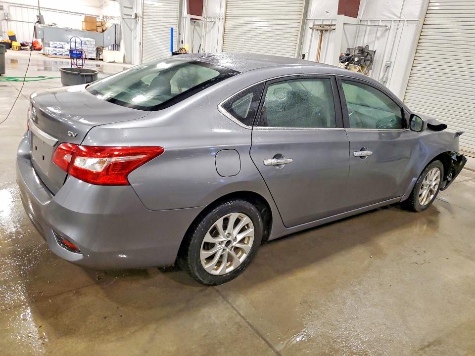 Продажа на аукционе авто 2017 Nissan Sentra, vin: 3N1AB7AP3HY323840, номер лота: 63735056