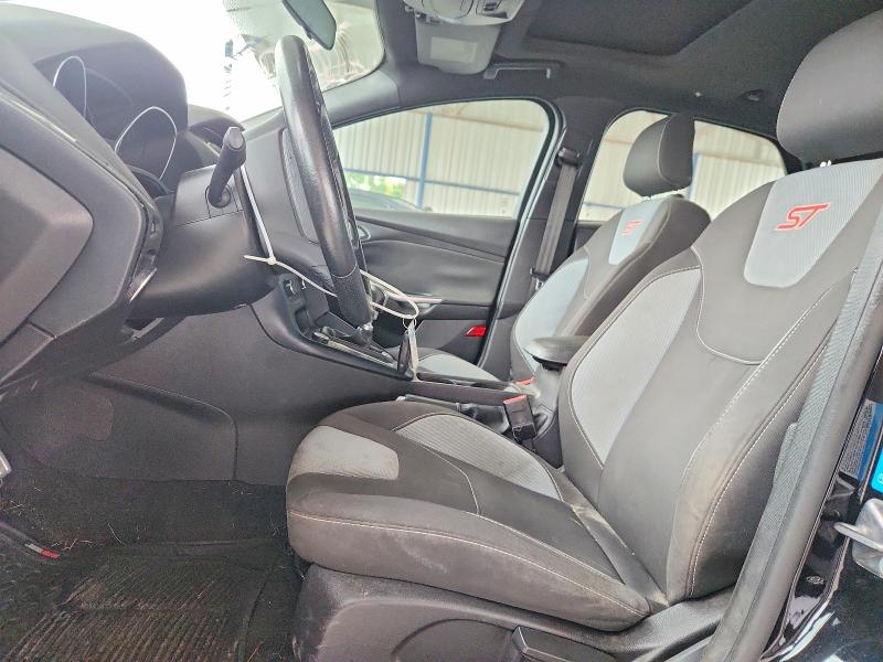 66750966 :رقم المزاد ، 1FADP3L94GL244063 vin ، 2016 Ford Focus مزاد بيع