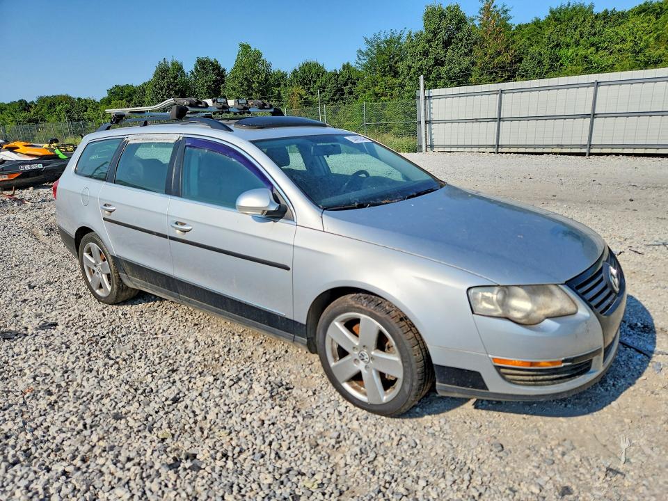 2009 Volkswagen Passat მანქანა იყიდება აუქციონზე, vin: WVWXK73C99E011828, აუქციონის ნომერი: 64493846