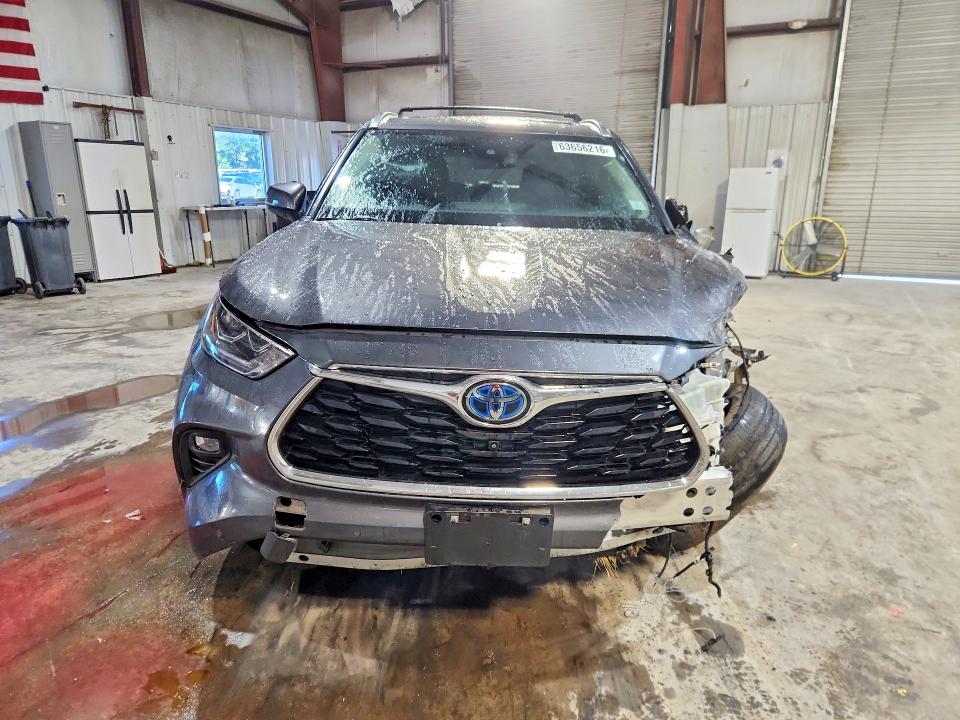 2024 Toyota Highlander Hybrid მანქანა იყიდება აუქციონზე, vin: 5TDEBRCH2RS634474, აუქციონის ნომერი: 63656216