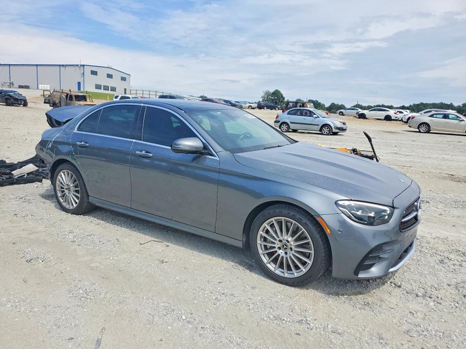 66631796 :رقم المزاد ، W1KZF5KB0MA999405 vin ، 2021 Mercedes-benz E مزاد بيع