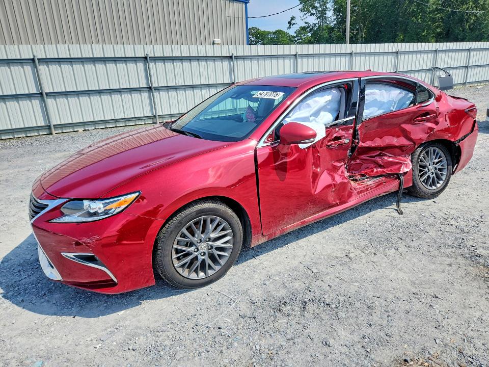 64791076 :رقم المزاد ، 58ABK1GG7JU110411 vin ، 2018 Lexus Es مزاد بيع