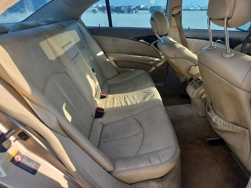 2004 Mercedes-benz E მანქანა იყიდება აუქციონზე, vin: WDBUF65J04A520122, აუქციონის ნომერი: 64079636