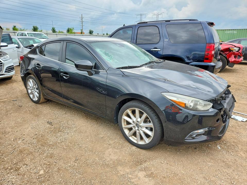 63994116 :رقم المزاد ، 3MZBN1W32HM136055 vin ، 2017 Mazda 3 مزاد بيع