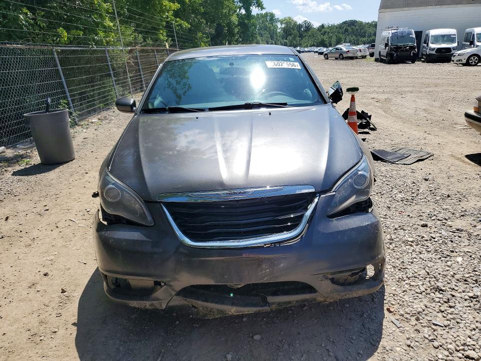 66029556 :رقم المزاد ، 1C3CCBBG9EN187019 vin ، 2014 Chrysler 200 مزاد بيع