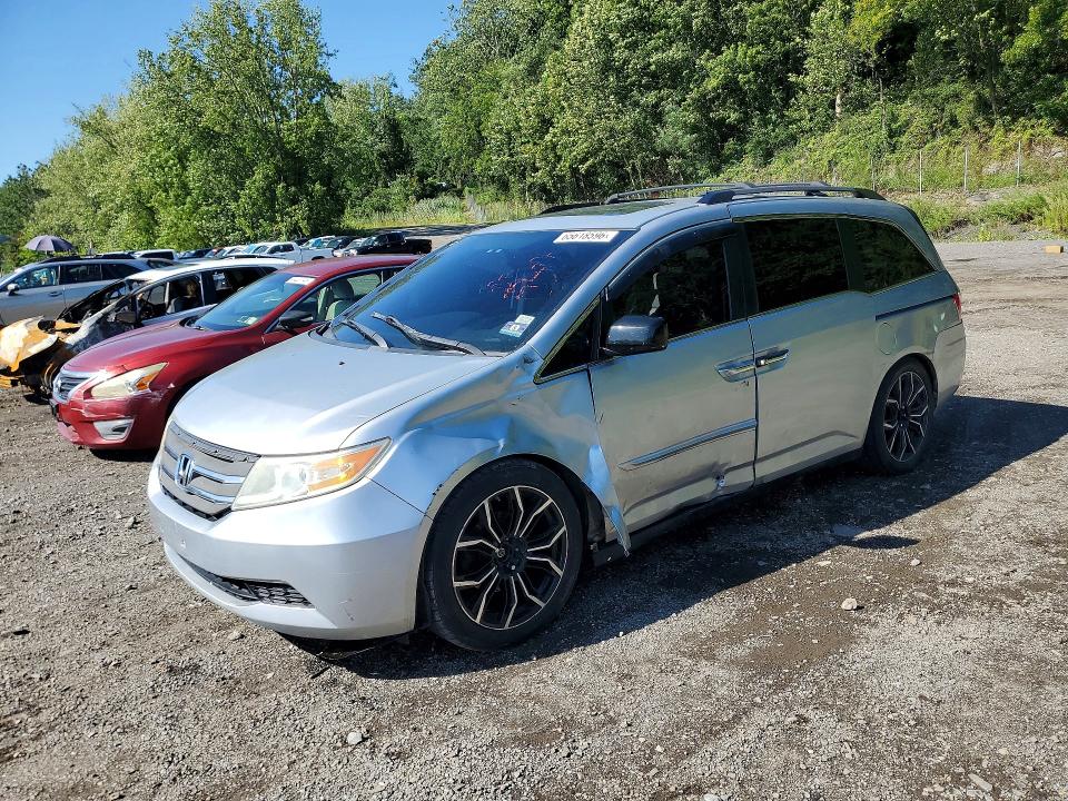 Auction sale of the 2013 Honda Odyssey, vin: 5FNRL5H65DB046712, lot number: 65618596