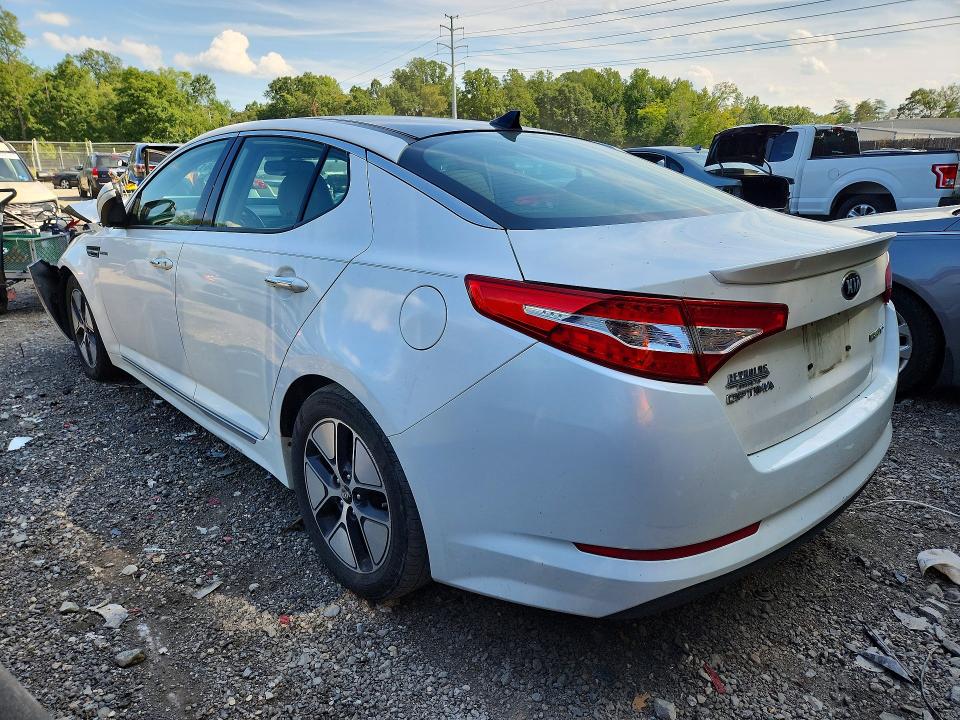 2013 Kia Optima მანქანა იყიდება აუქციონზე, vin: KNAGM4AD2D5042266, აუქციონის ნომერი: 66617836