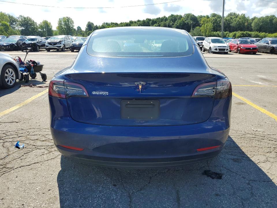 65580686 :رقم المزاد ، 5YJ3E1EAXNF191215 vin ، 2022 Tesla Model 3 مزاد بيع