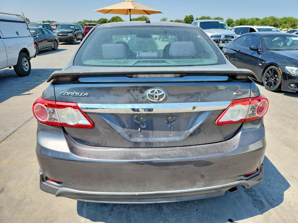 2013 Toyota Corolla მანქანა იყიდება აუქციონზე, vin: 5YFBU4EE7DP110905, აუქციონის ნომერი: 63732986