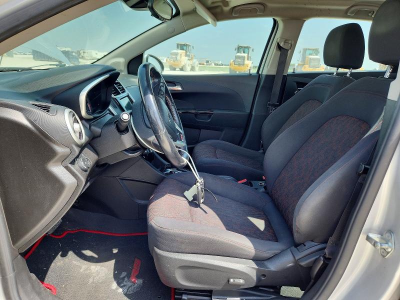 63860716 :رقم المزاد ، 1G1JD6SH6J4129572 vin ، 2018 Chevrolet Sonic مزاد بيع