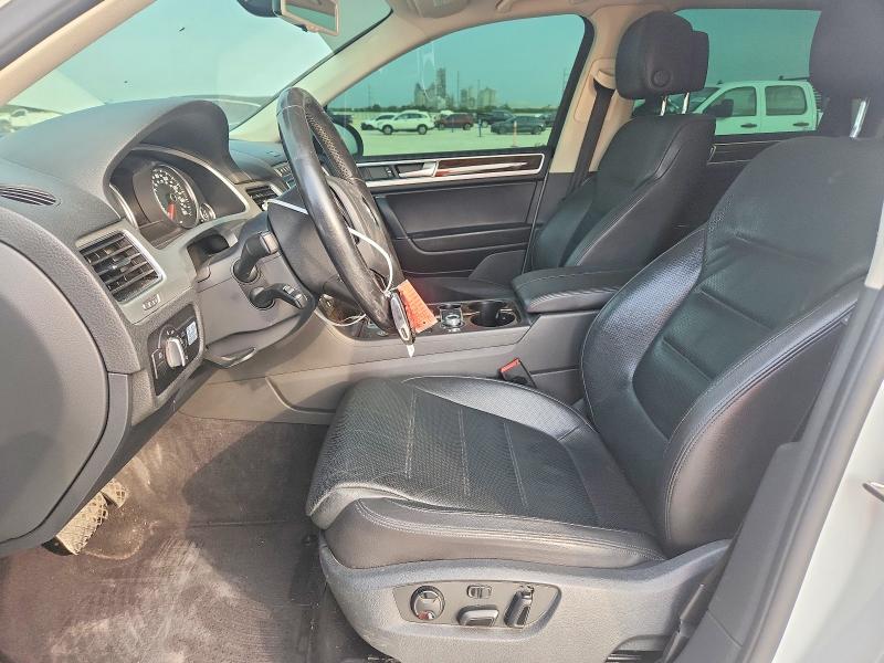 65995376 :رقم المزاد ، WVGEP9BP8GD001606 vin ، 2016 Volkswagen Touareg مزاد بيع