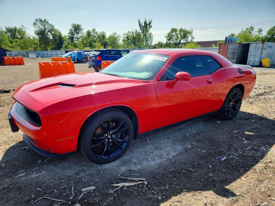 Auction sale of the 2018 Dodge Challenger, vin: 2C3CDZAG8JH111754, lot number: 65053266