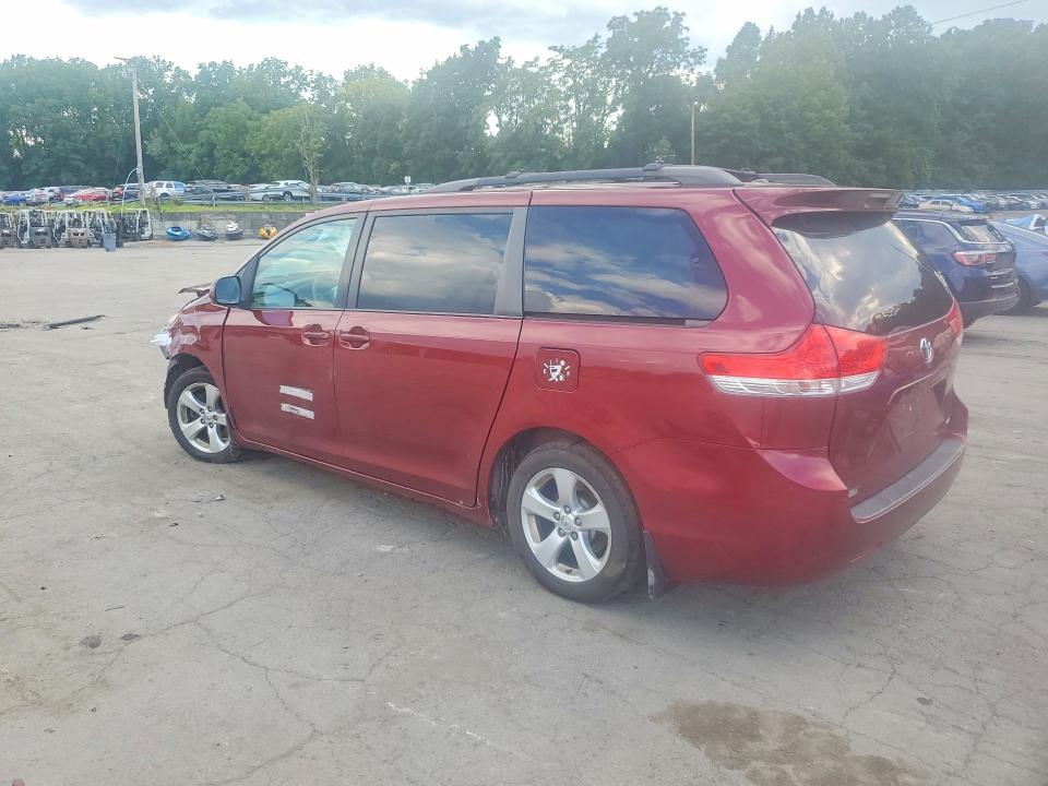 65378946 :رقم المزاد ، 5TDKK3DC4ES460890 vin ، 2014 Toyota Sienna مزاد بيع