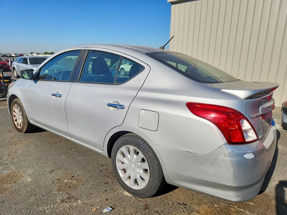 Продажа на аукционе авто 2017 Nissan Versa, vin: 3N1CN7AP8HK452370, номер лота: 63554926