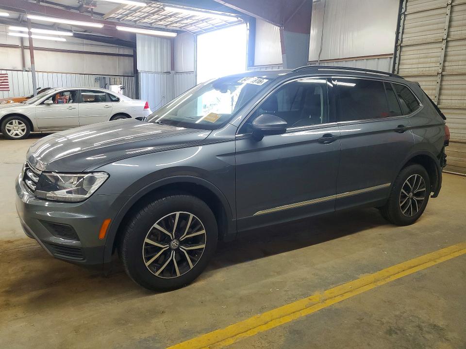 Продажа на аукционе авто 2021 Volkswagen Tiguan, vin: 3VV3B7AX9MM136921, номер лота: 64616916