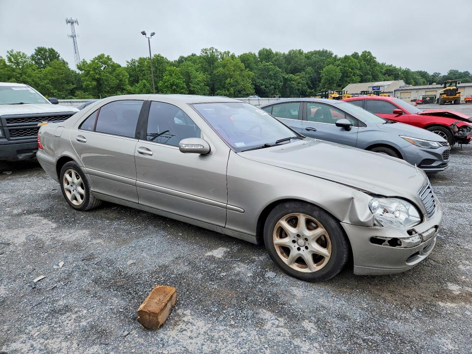 63206446 :رقم المزاد ، WDBNG83J05A456326 vin ، 2005 Mercedes-benz S مزاد بيع
