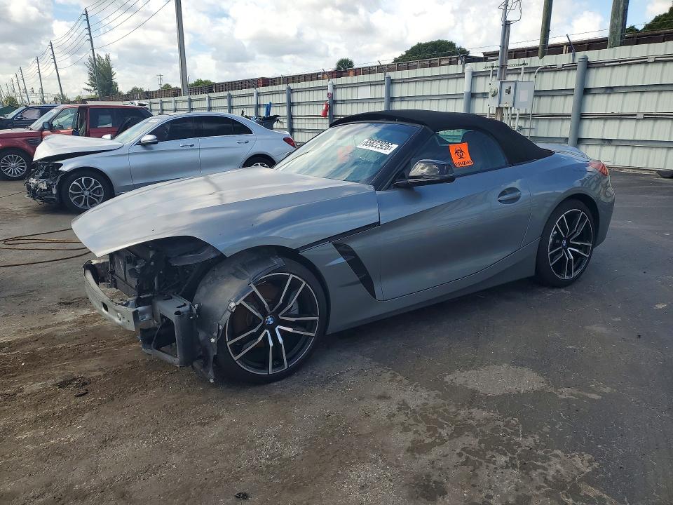 65822926 :رقم المزاد ، WBAHF3C08RWY33664 vin ، 2024 Bmw Z4 مزاد بيع