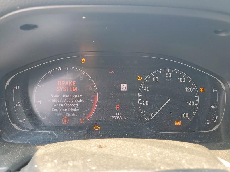 62648736 :رقم المزاد ، 1HGCV1F10JA064895 vin ، 2018 Honda Accord مزاد بيع