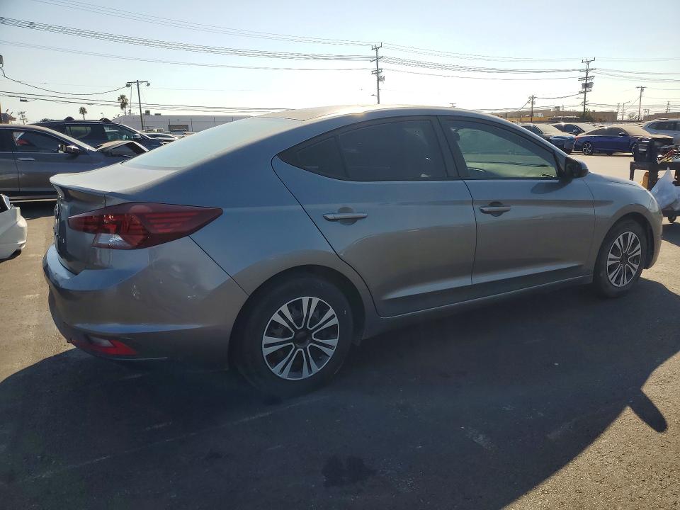 Продаж на аукціоні авто 2019 Hyundai Elantra, vin: 5NPD74LF9KH424870, номер лоту: 64142216