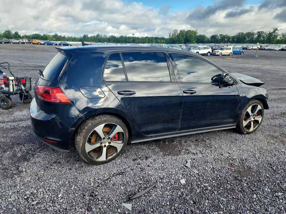 2017 Volkswagen Gti მანქანა იყიდება აუქციონზე, vin: 3VW547AU8HM010043, აუქციონის ნომერი: 63899566