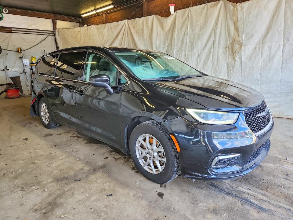 63300486 :رقم المزاد ، 2C4RC1BG3PR515315 vin ، 2023 Chrysler Pacifica مزاد بيع