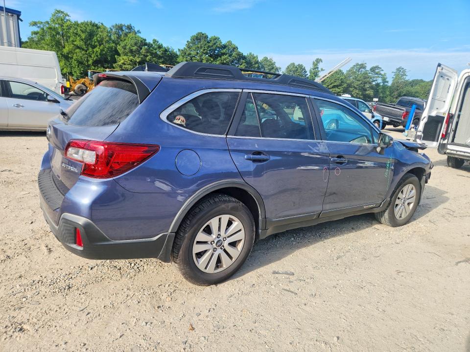 63839336 :رقم المزاد ، 4S4BSAFC8J3392781 vin ، 2018 Subaru Outback مزاد بيع