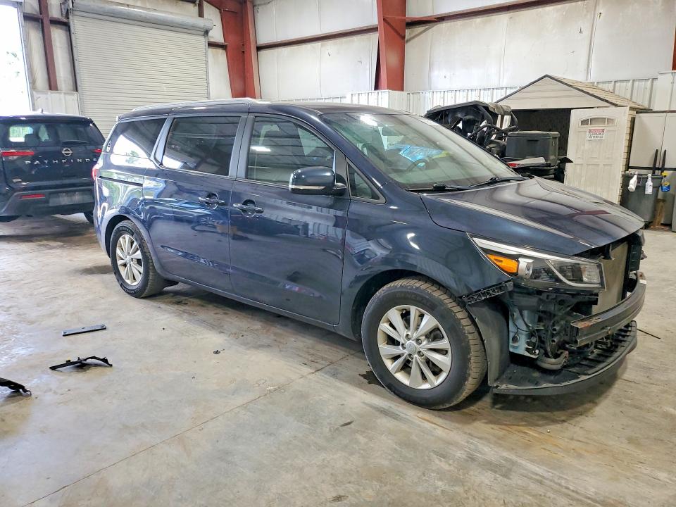 63654576 :رقم المزاد ، KNDMB5C10G6196770 vin ، 2016 Kia Sedona مزاد بيع