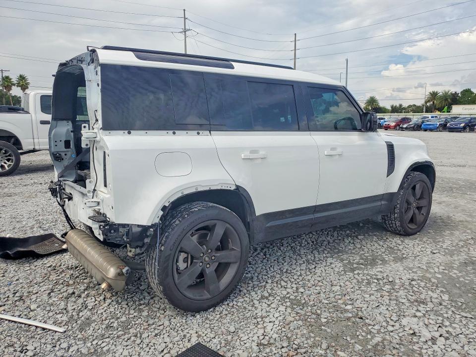 2025 Land Rover Defender მანქანა იყიდება აუქციონზე, vin: SALE27EU9S2400241, აუქციონის ნომერი: 63911426