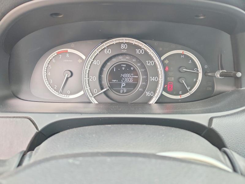 62528646 :رقم المزاد ، 1HGCR2F88FA159834 vin ، 2015 Honda Accord مزاد بيع