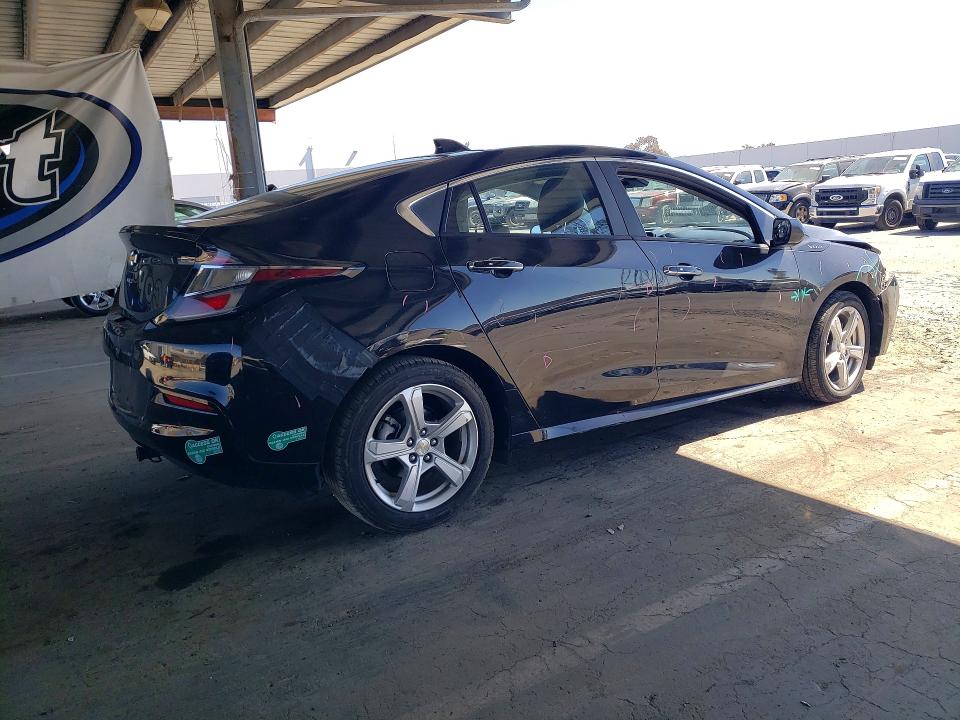 62450966 :رقم المزاد ، 1G1RC6S55HU112350 vin ، 2017 Chevrolet Volt مزاد بيع